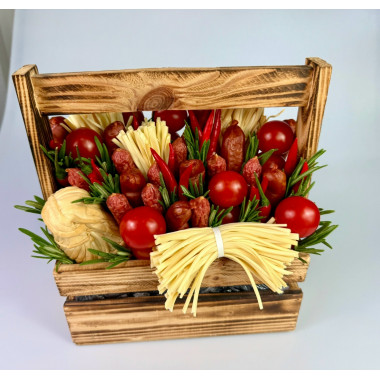Композиция из колбас с сырами и овощами "Для него"